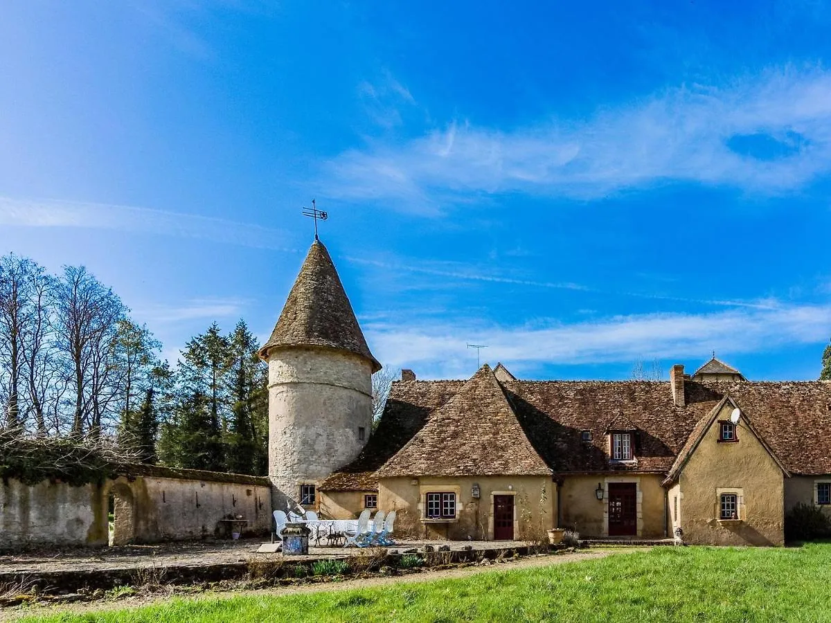 Beautiful Castle In Le Veurdre With Private Pool Villa